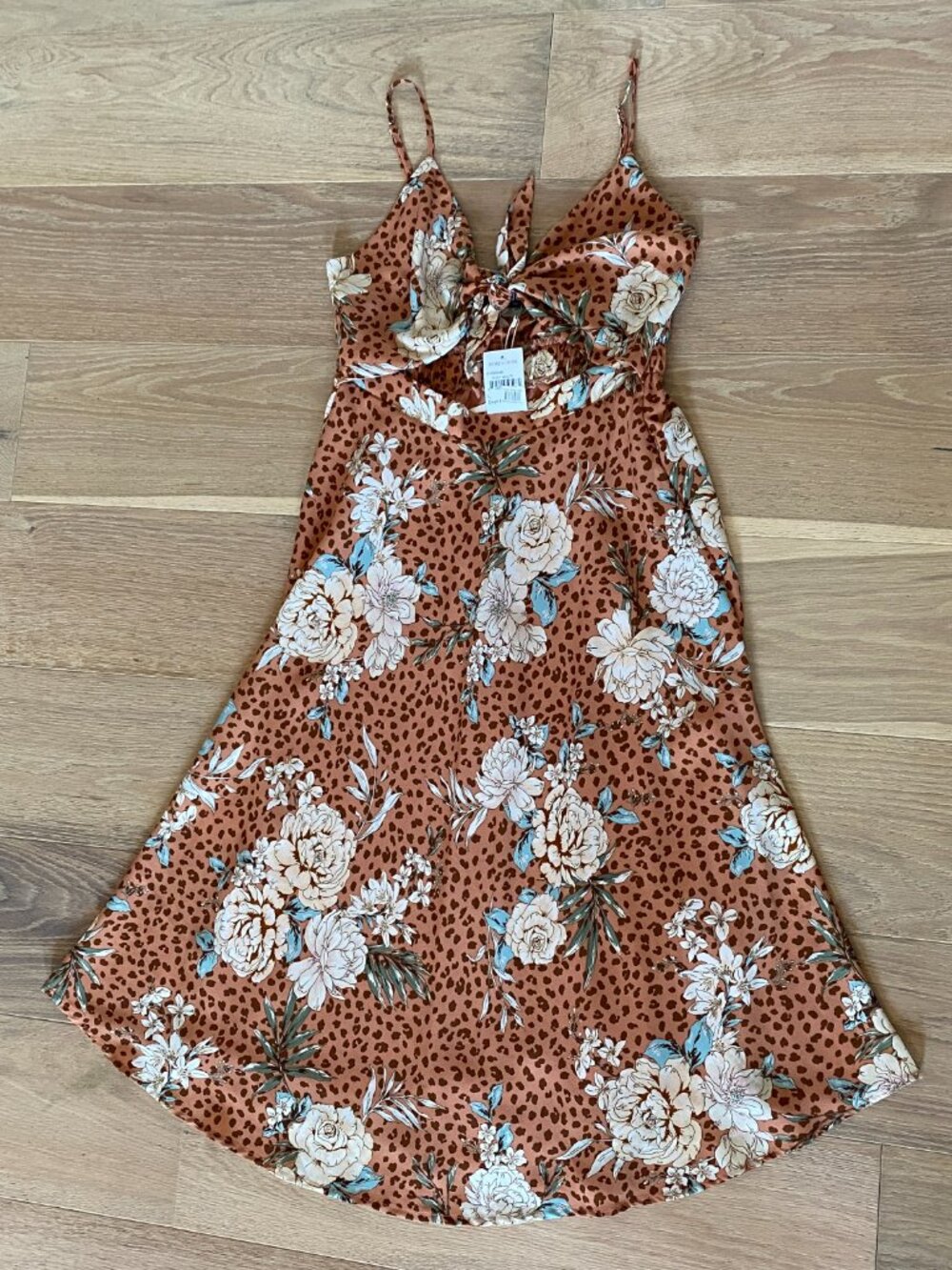 Vici Floral Print Tie Front Dress Brown and Rust Size L NWT